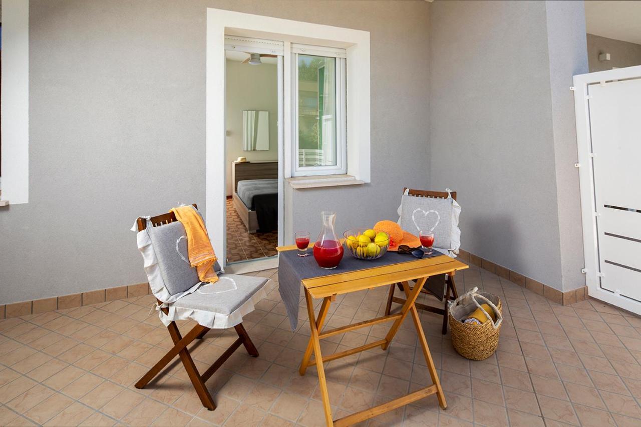 Appartamenti Villa Miramare Ρίμινι Εξωτερικό φωτογραφία