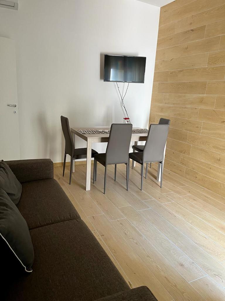 Appartamenti Villa Miramare Ρίμινι Εξωτερικό φωτογραφία